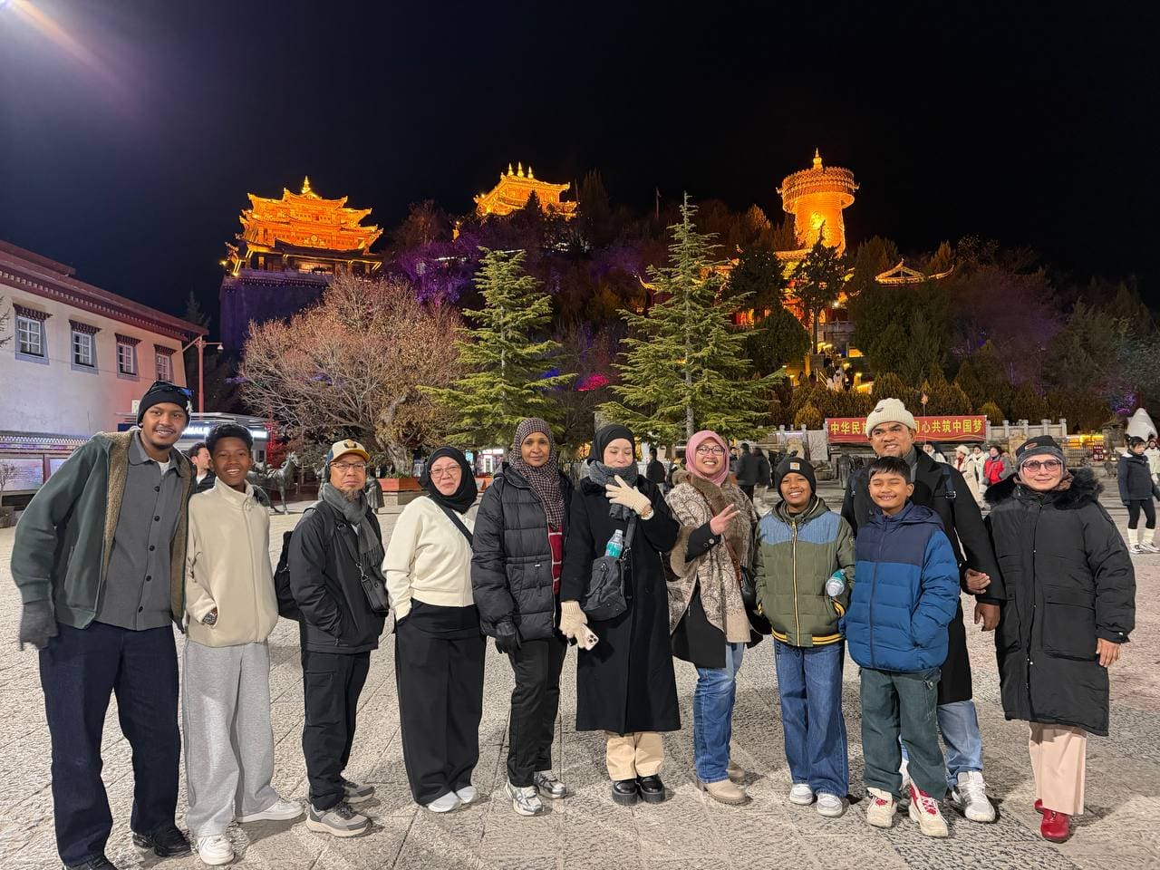 pakej yunnan foreigner street